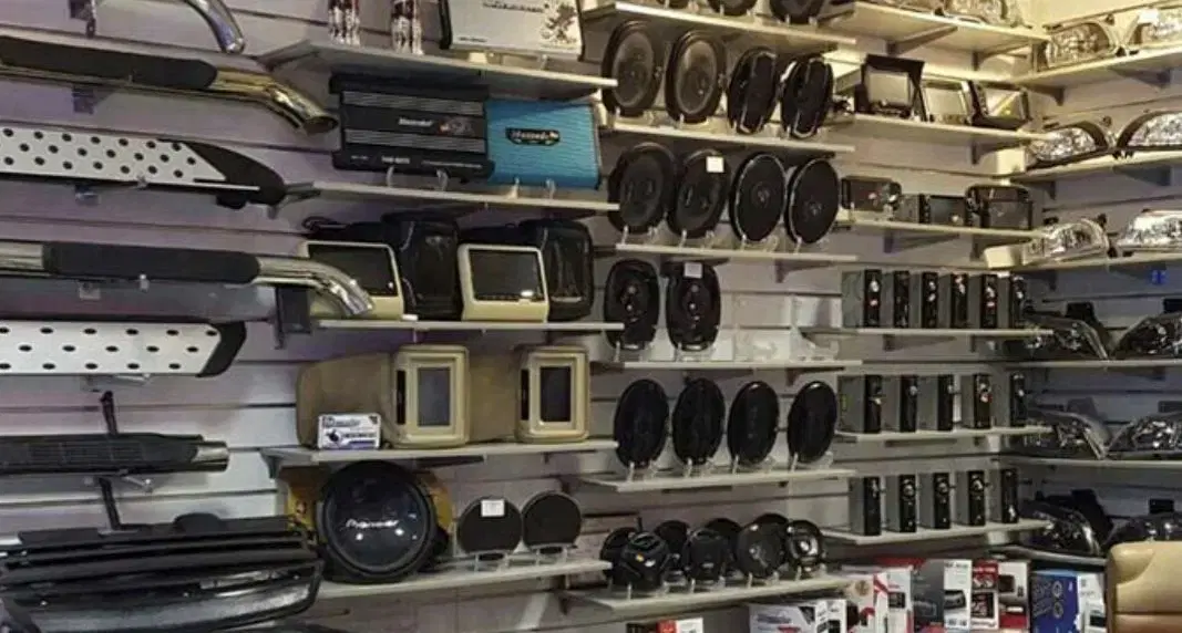 مانیتور ماشین ردیاب هدلایت سیستم سمند ۲۰۶ اقساط|قطعات یدکی و لوازم جانبی|شیراز, انجیر|دیوار