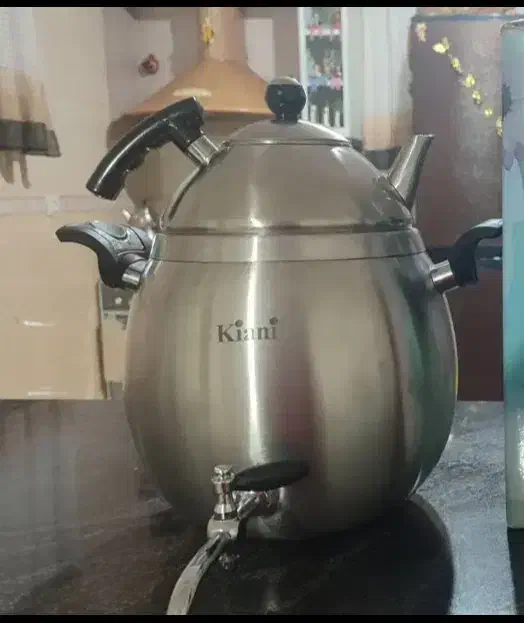 قوری و کتری ،طرح تخم مرغی|قوری، کتری، قهوهساز دستی|صالح آباد (ایلام), |دیوار