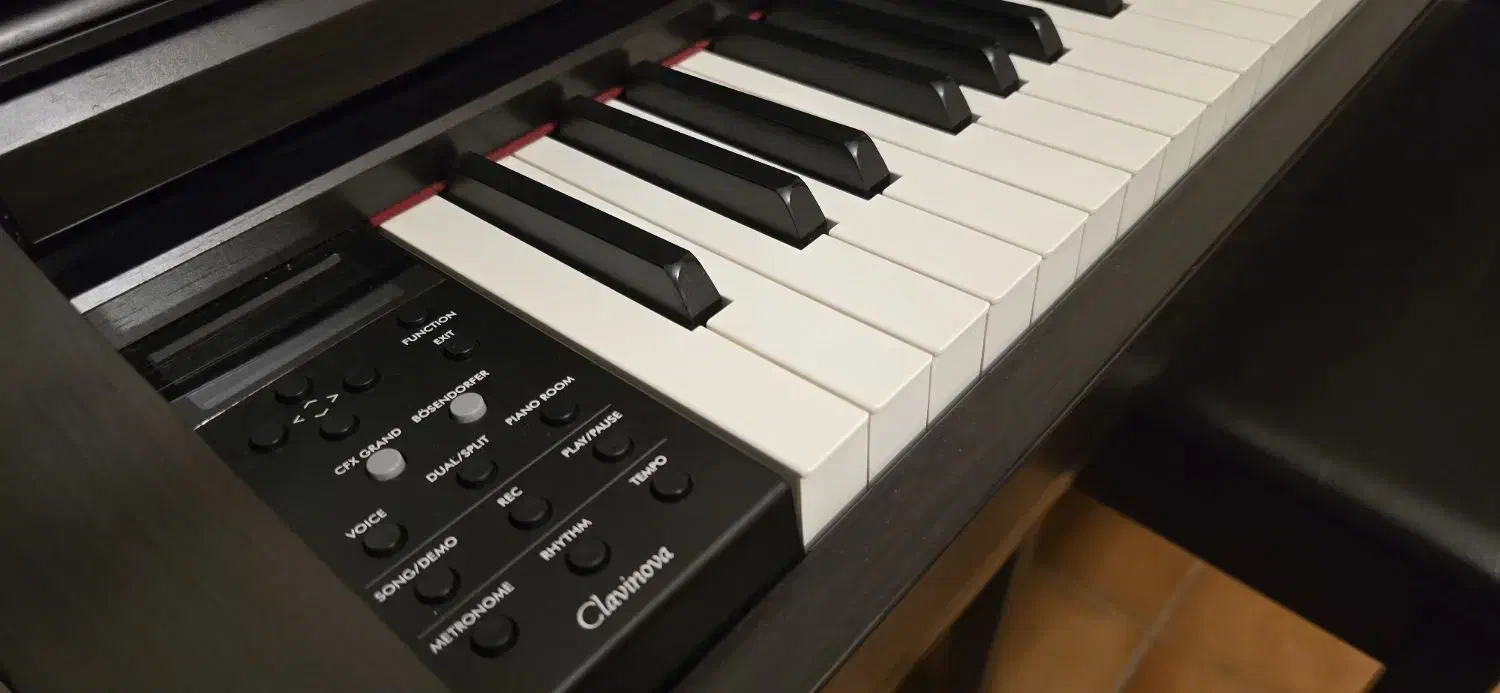 پیانو دیجیتال یاماها clp 735|پیانو، کیبورد، آکاردئون|تهران, پاسداران|دیوار