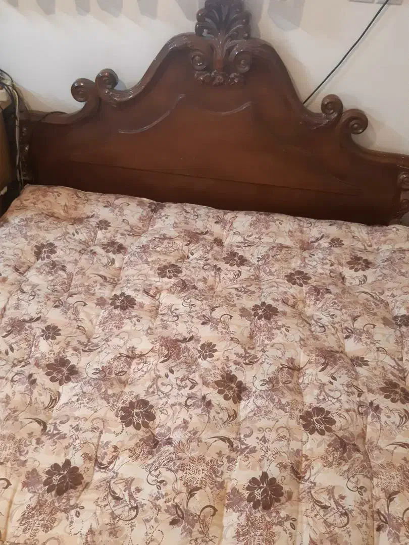 تخت وسرویس خواب|تخت و سرویس خواب|شاهینشهر, شهرک گلدیس|دیوار