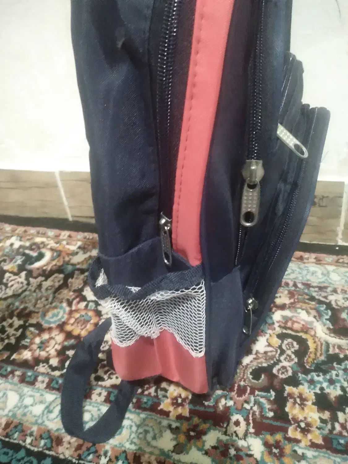 کیف مدرسه|کیف، کفش، کمربند|مشکین‌دشت, |دیوار