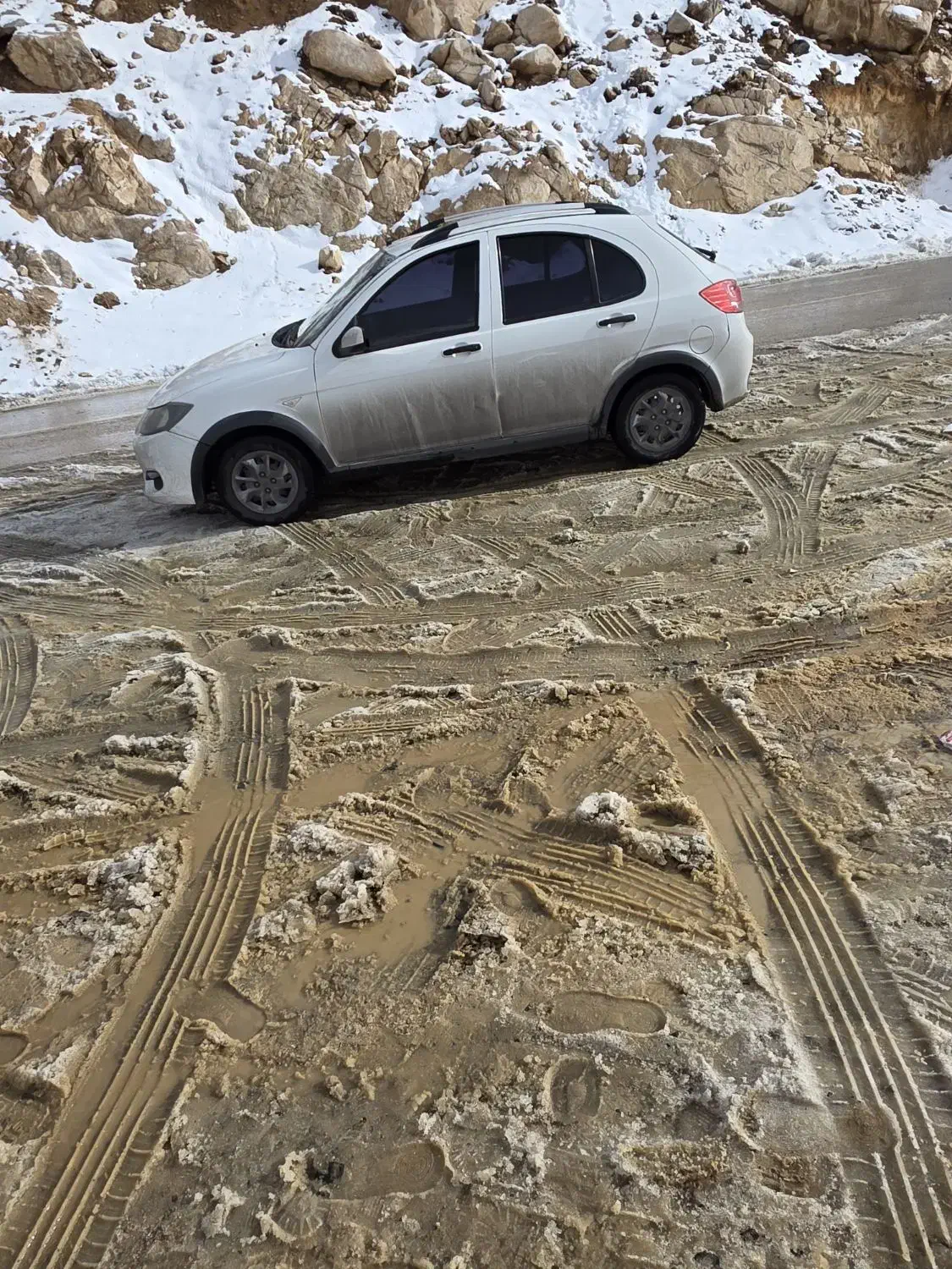 کوییک ۱۴۰۰بیرنک استثنایی|خودرو سواری و وانت|همدان, |دیوار