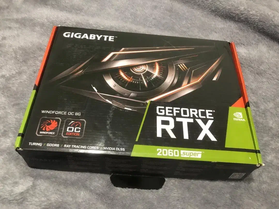 کارت گرافیک ۸ گیگ|قطعات و لوازم جانبی رایانه|شیراز, ابیوردی|دیوار