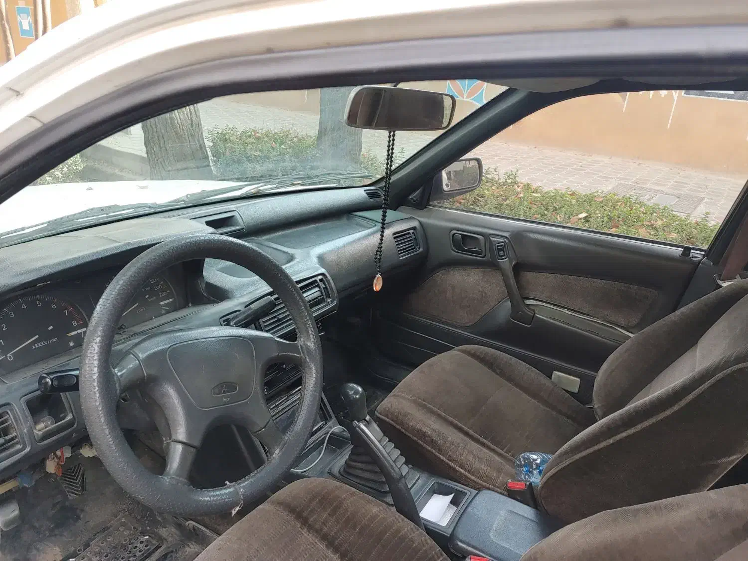 میتسوبیشی گالانت|خودرو سواری و وانت|صدرا-فارس, فاز ۱|دیوار