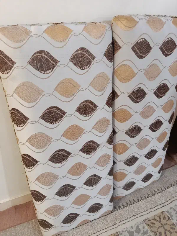 دو جفت پشتی در حد نو|پشتی|شوشتر, |دیوار