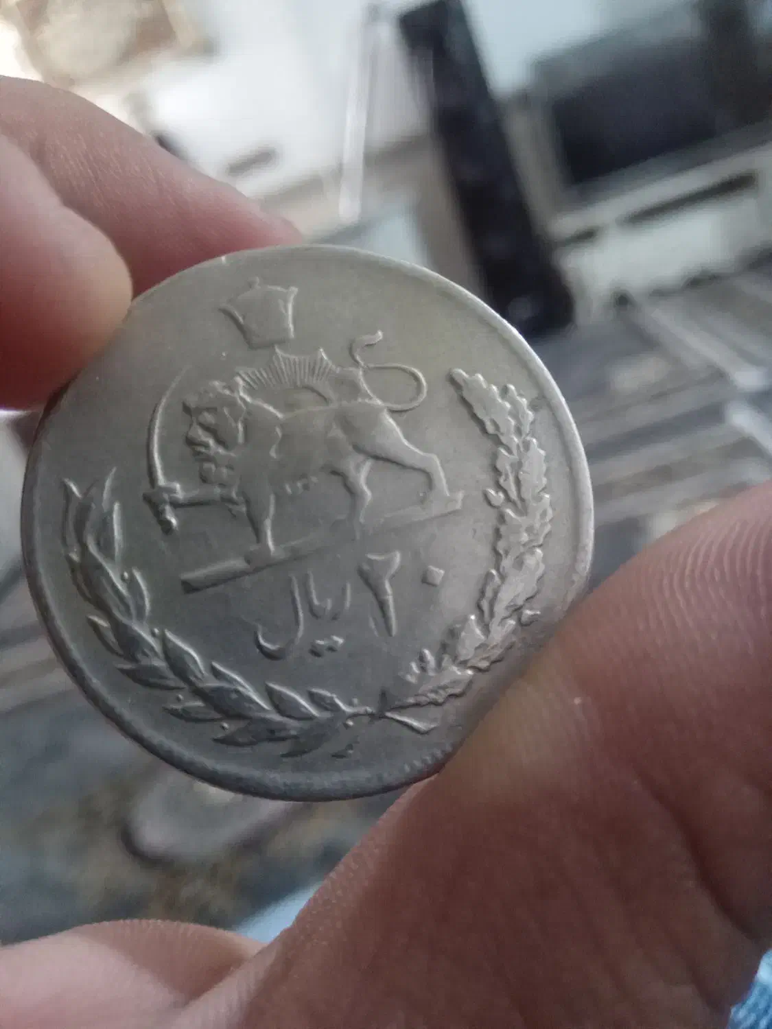 سکه نقره|جواهرات|تاکستان, |دیوار