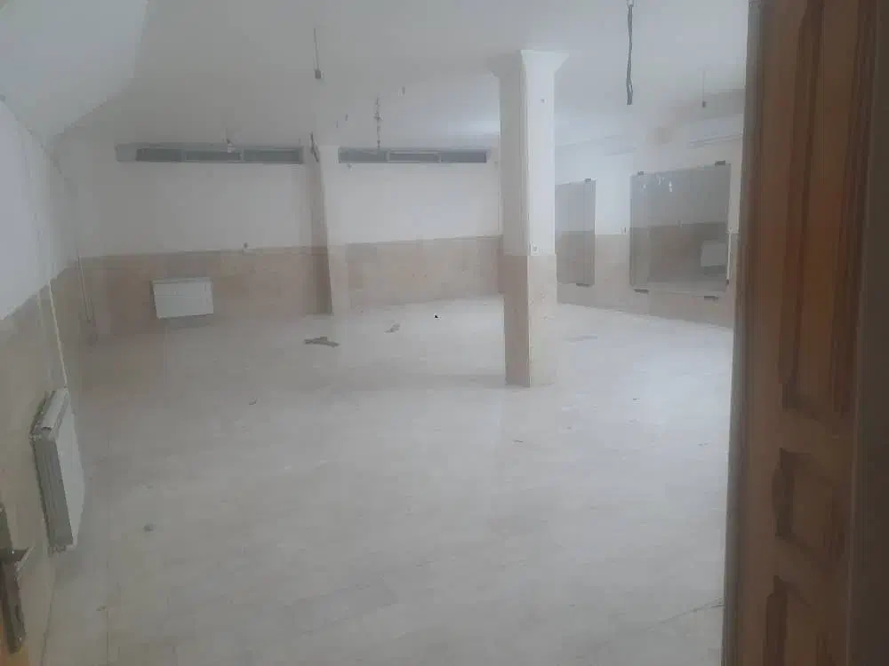 خیابان ۲۴ آذر /۱۲۰ متر /زیرزمین|اجارهٔ مغازه و غرفه|کرمان, |دیوار