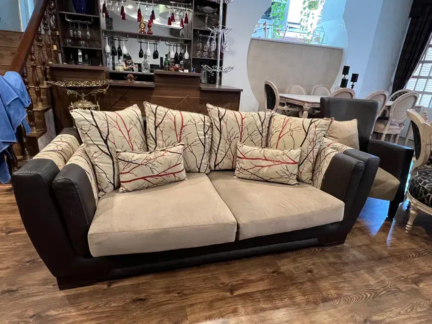 مبل راحتی مدرن ۷ نفره چرم و پارچه نانو|مبلمان خانگی و میز عسلی|شیراز, ستارخان|دیوار