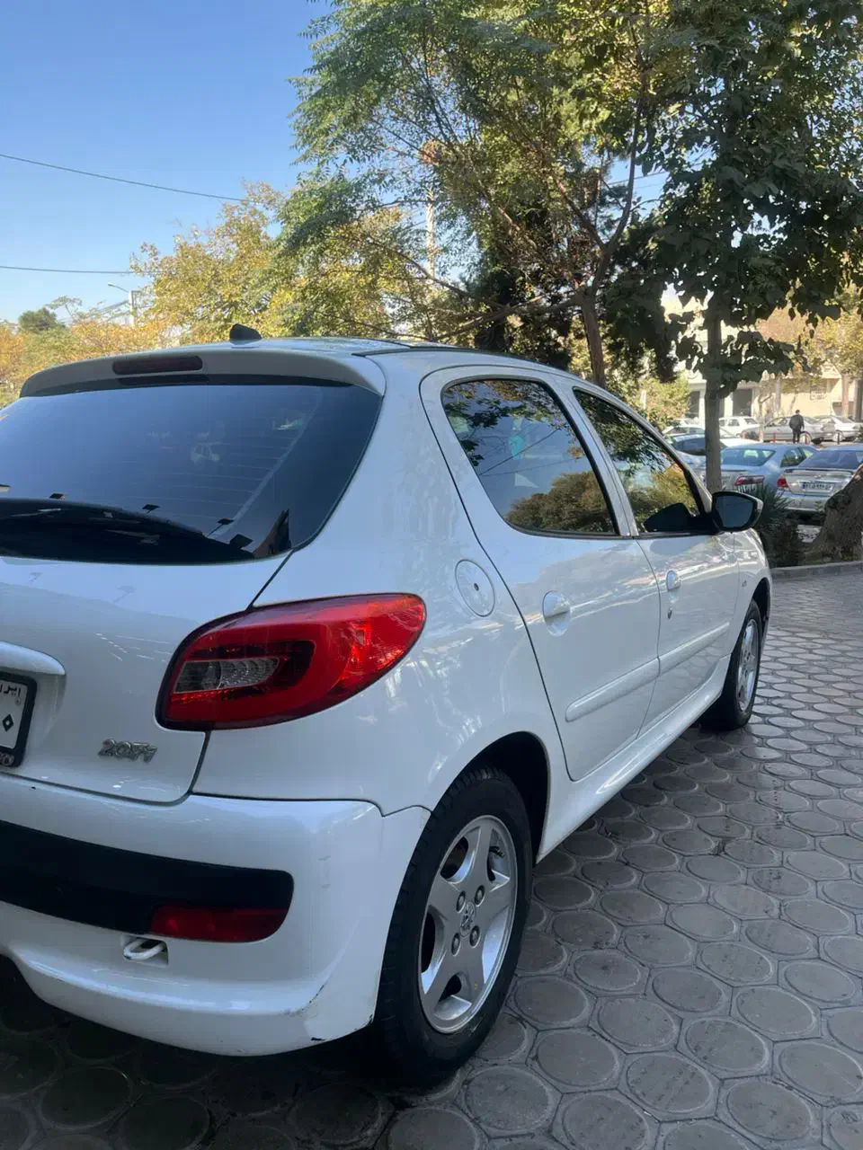 ۲۰۷پانا دنده ای سفید مدل99|خودرو سواری و وانت|اصفهان, فرح آباد|دیوار