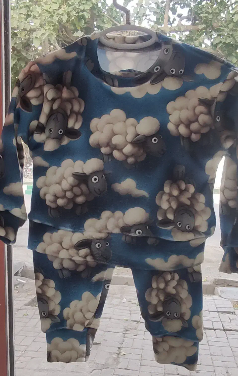 دخترانه و پسرانه|کفش و لباس بچه|بروجرد, |دیوار