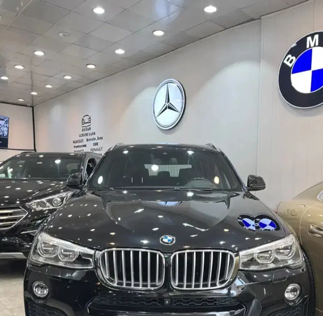 نیازمند منشی خانم|استخدام بازاریابی و فروش|شیراز, فرهنگ شهر|دیوار