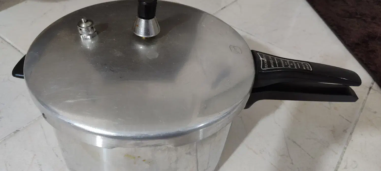 زود پز ایرانی سایز بزرگ|ظروف پختوپز|سمنان, |دیوار