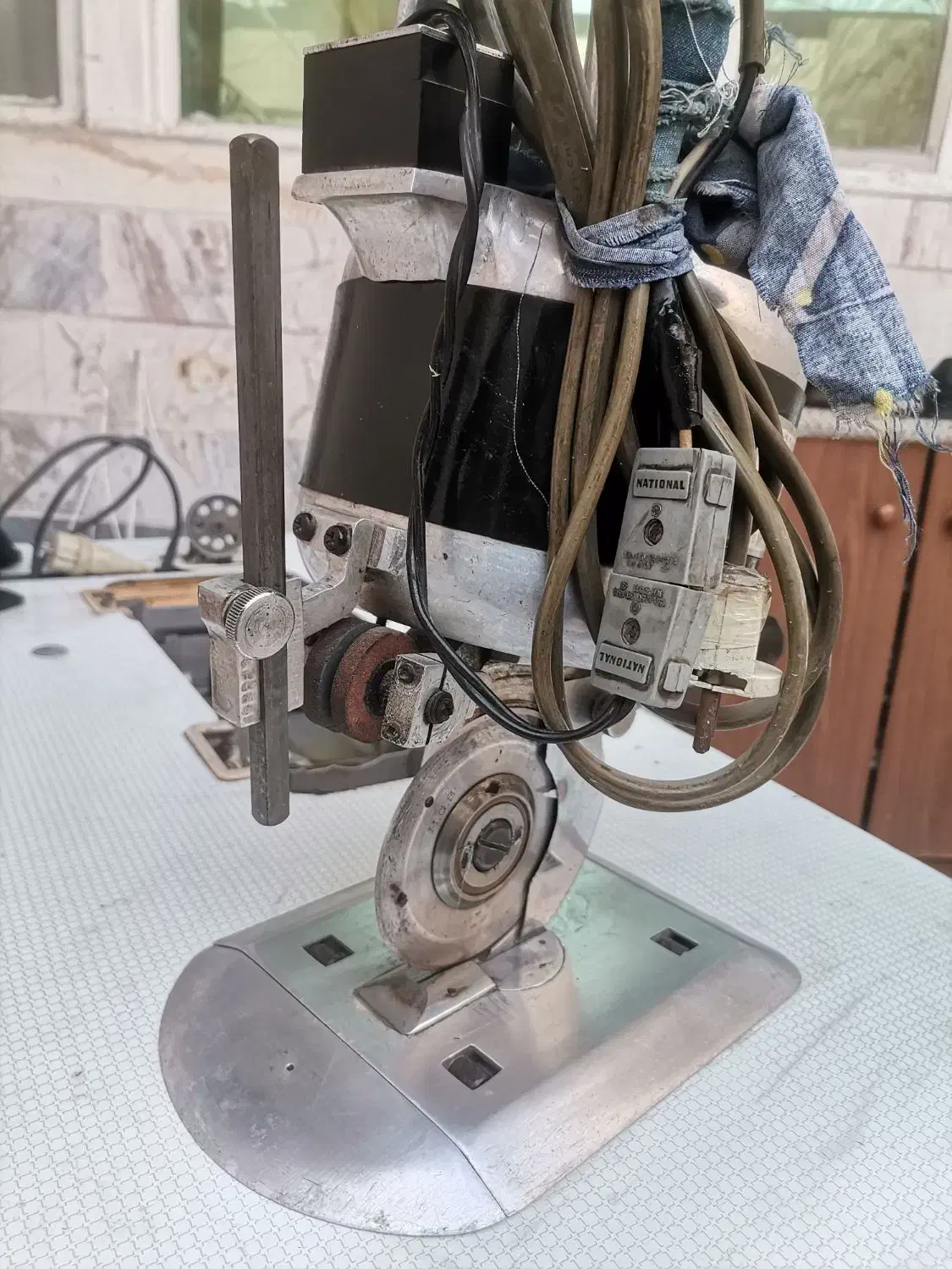 قیچی برقی گرد ژاپنی|ماشین‌آلات صنعتی|ورامین, جعفر آباد اخوان|دیوار