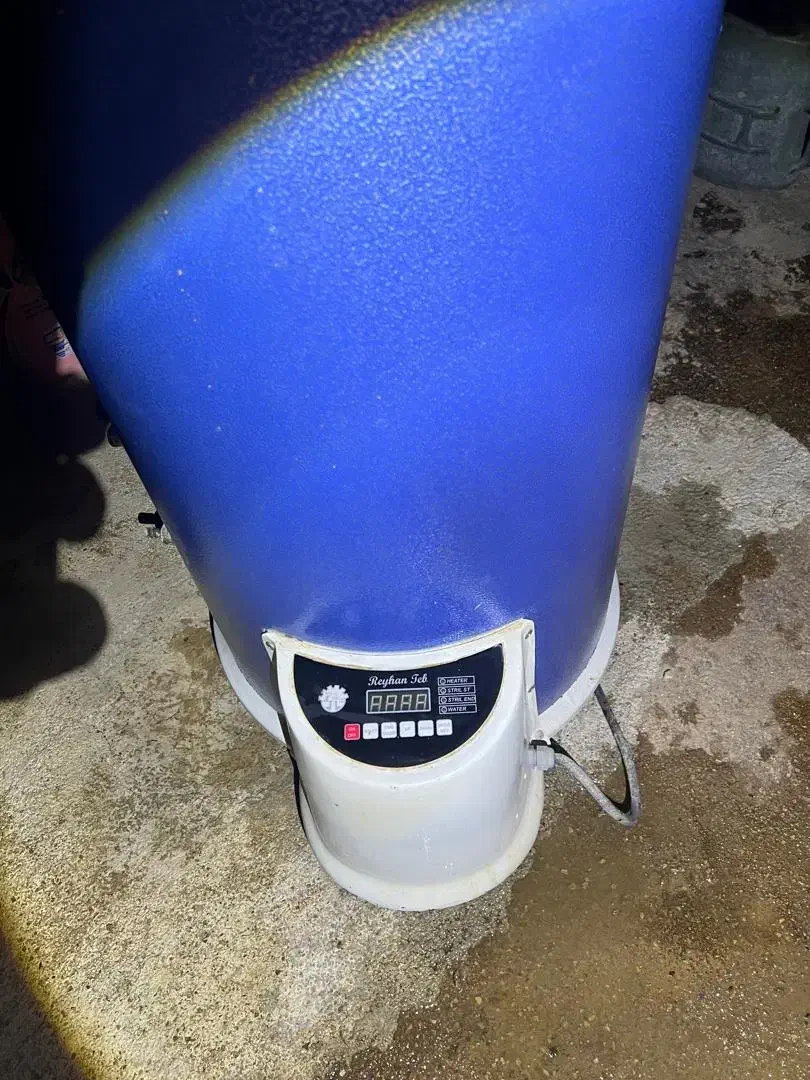 اتو کلاو|پزشکی|کامفیروز, |دیوار