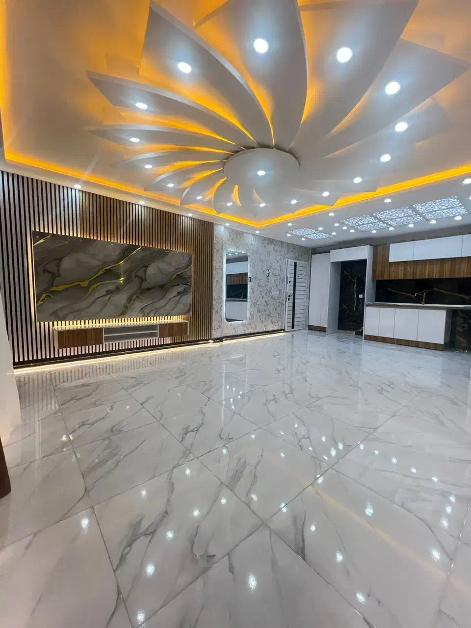 کلید نخورده ۹۰ متر لاکچری بلواربعثت|اجارهٔ آپارتمان|پرند, فاز ۶|دیوار