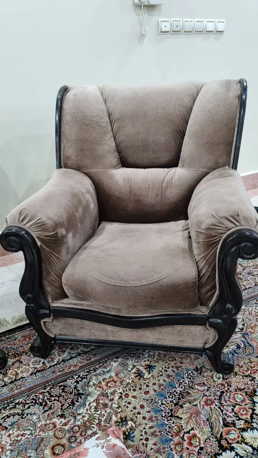 مبل هفت نفره|مبلمان خانگی و میز عسلی|شهریار, شهریار|دیوار