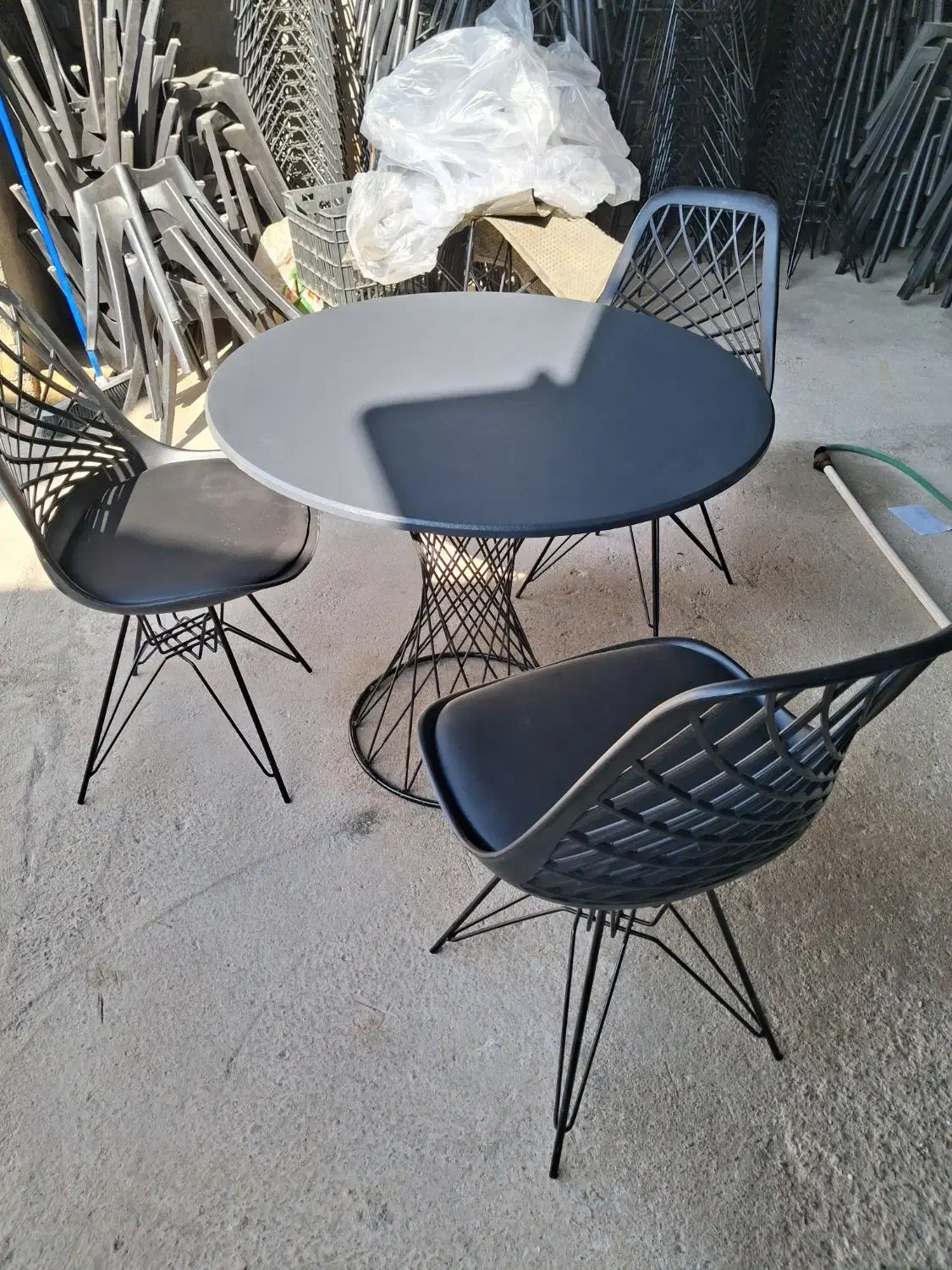 میزصندلی چندبُعدی|میز و صندلی غذاخوری|حمیدیا, |دیوار