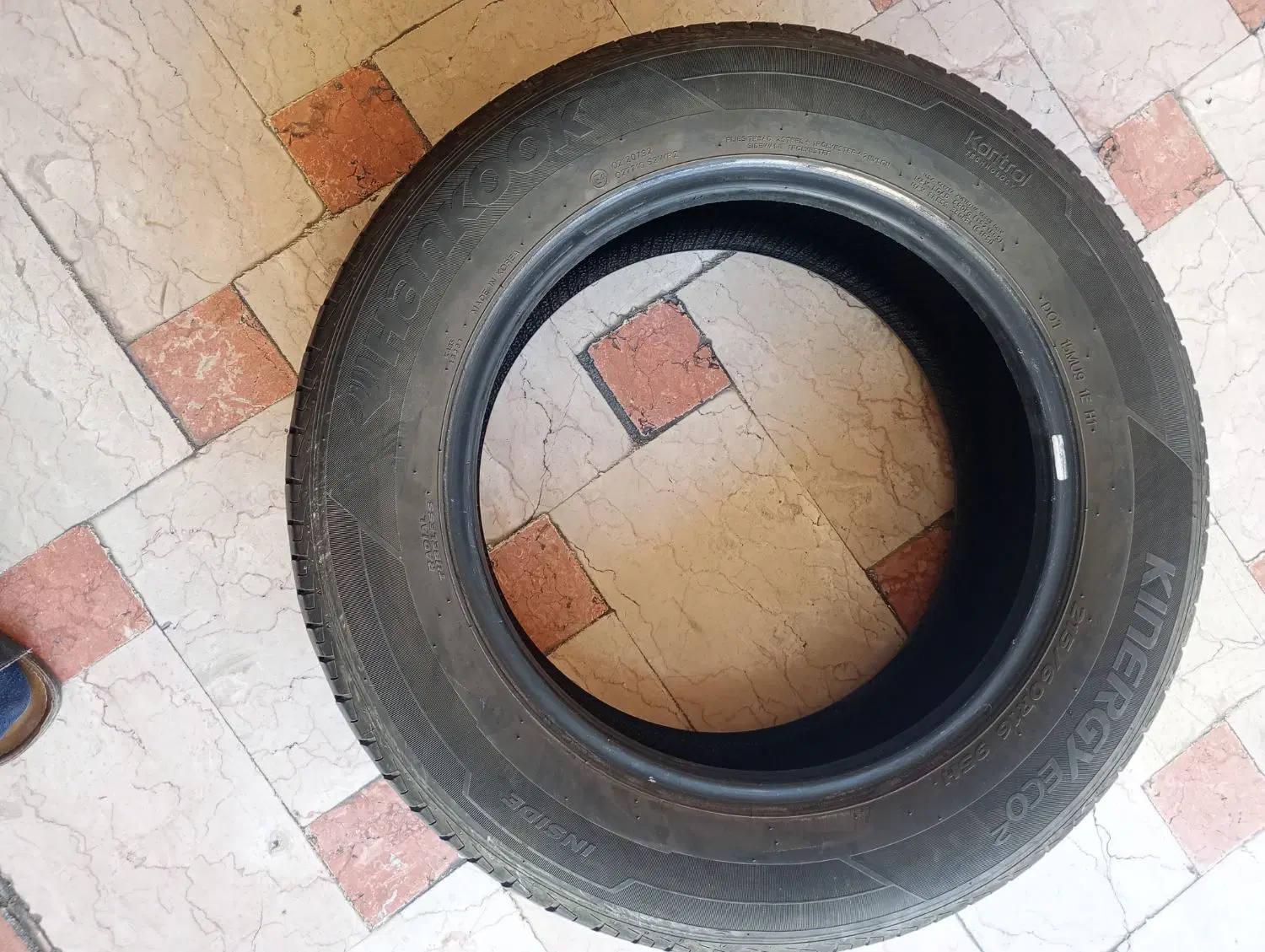 لاستیک هانکوک کره 215   60R16|قطعات یدکی و لوازم جانبی|تهران, هاشمی|دیوار