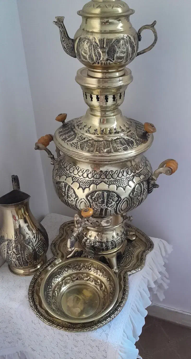 سماور سیاه قلم ست بسیار زیبا و انتیک نو نو اک|کلکسیون اشیاء عتیقه|ارومیه, |دیوار