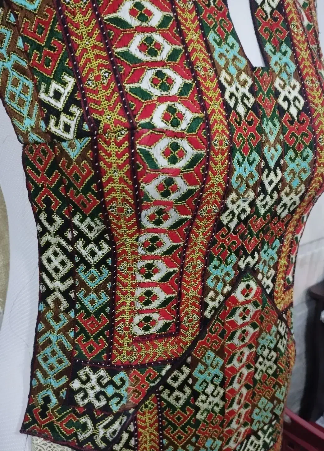 خیاط لباس بلوچی زنانه|خدمات پیشه و مهارت|زاهدان, |دیوار