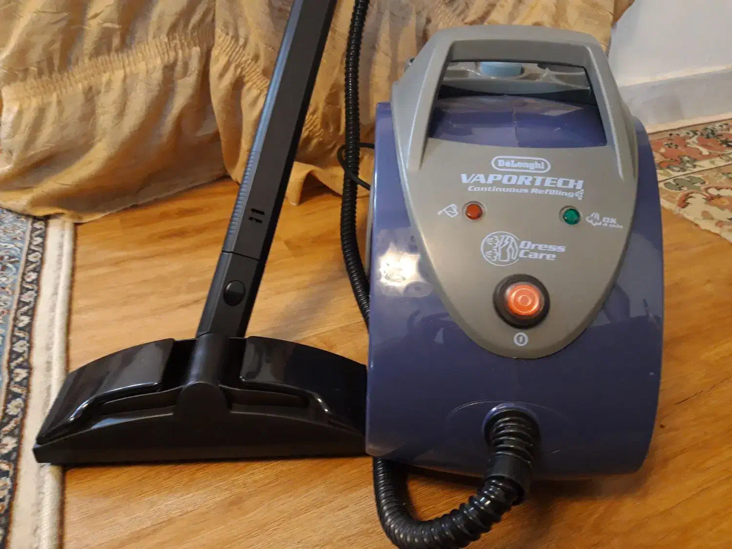 بخارشور دلونگی با اتصالات کاملو سریها|جاروبرقی، جارو شارژی، بخارشو|تهران, شکوفه|دیوار