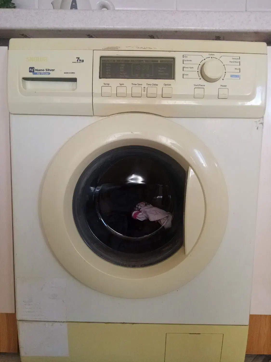 ماشین لباسشویی اسنوا|ماشین لباسشویی و خشککن لباس|بسطام, |دیوار