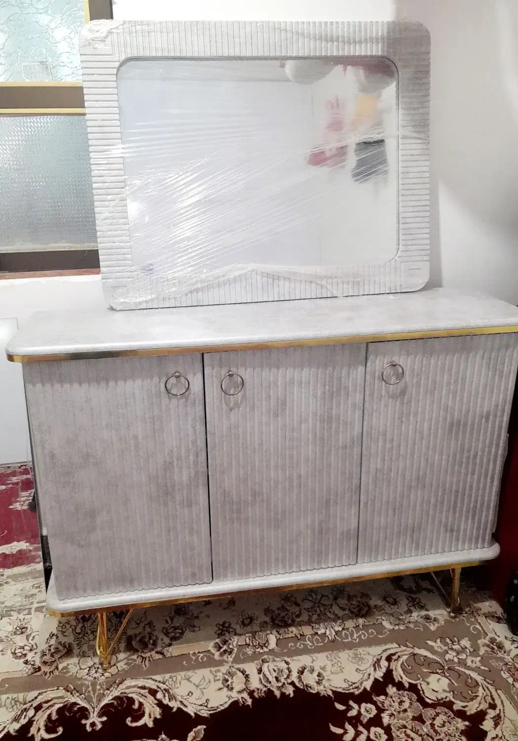 آینه کنسول|بوفه، ویترین، کنسول|دهدشت, |دیوار