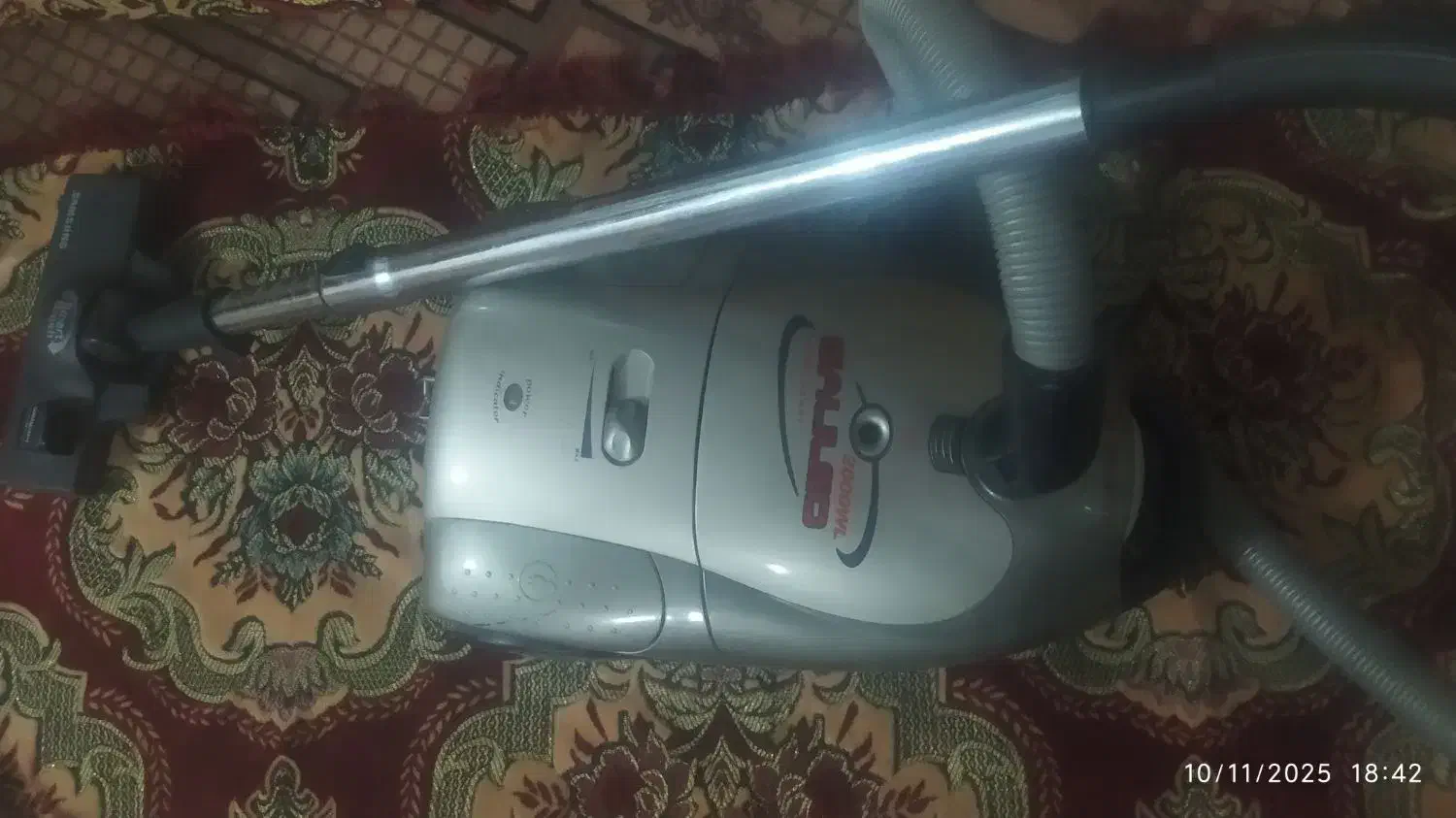 جاروبرقی سالم بدون عیب با مکش فوق العاده قوی|جاروبرقی، جارو شارژی، بخارشو|میاندوآب, |دیوار