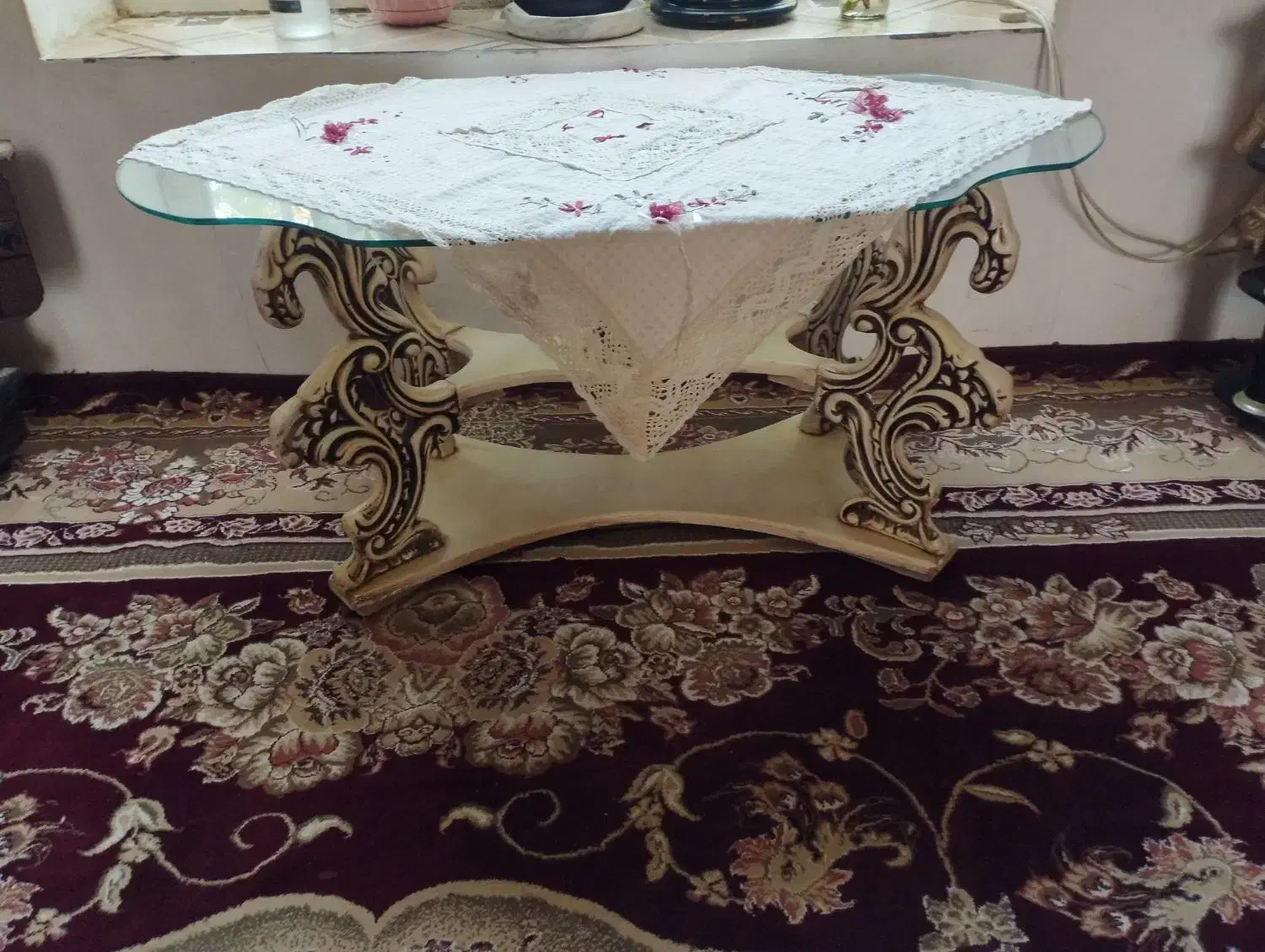 مبل سلطنتی ۷ نفره|مبلمان خانگی و میز عسلی|آشخانه, |دیوار