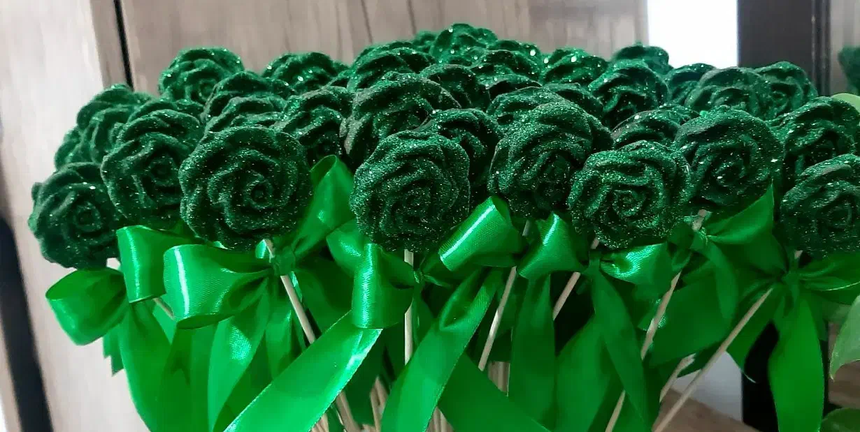 شاخه گل حنا|گل مصنوعی|نیریز, |دیوار