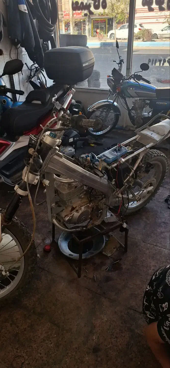 بازسازی و تعمیرات انواع موتور سیکلت|خدمات موتور و ماشین|تبریز, |دیوار