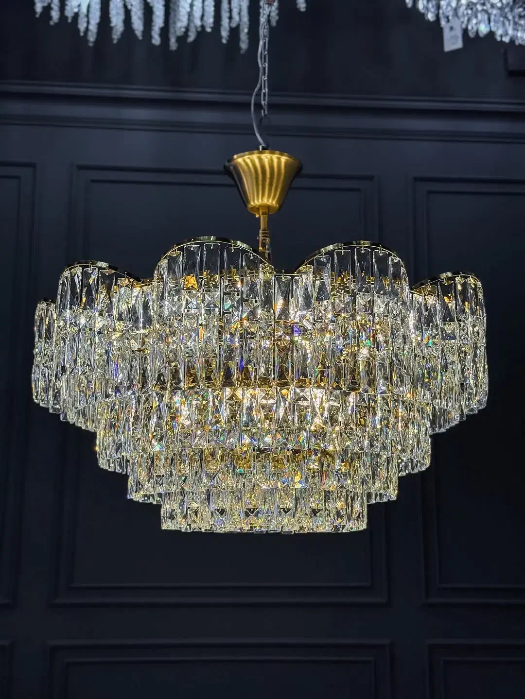 لوستر کلاسیک رز vs light .|لوستر و چراغ آویز|تهران, پارک شهر|دیوار