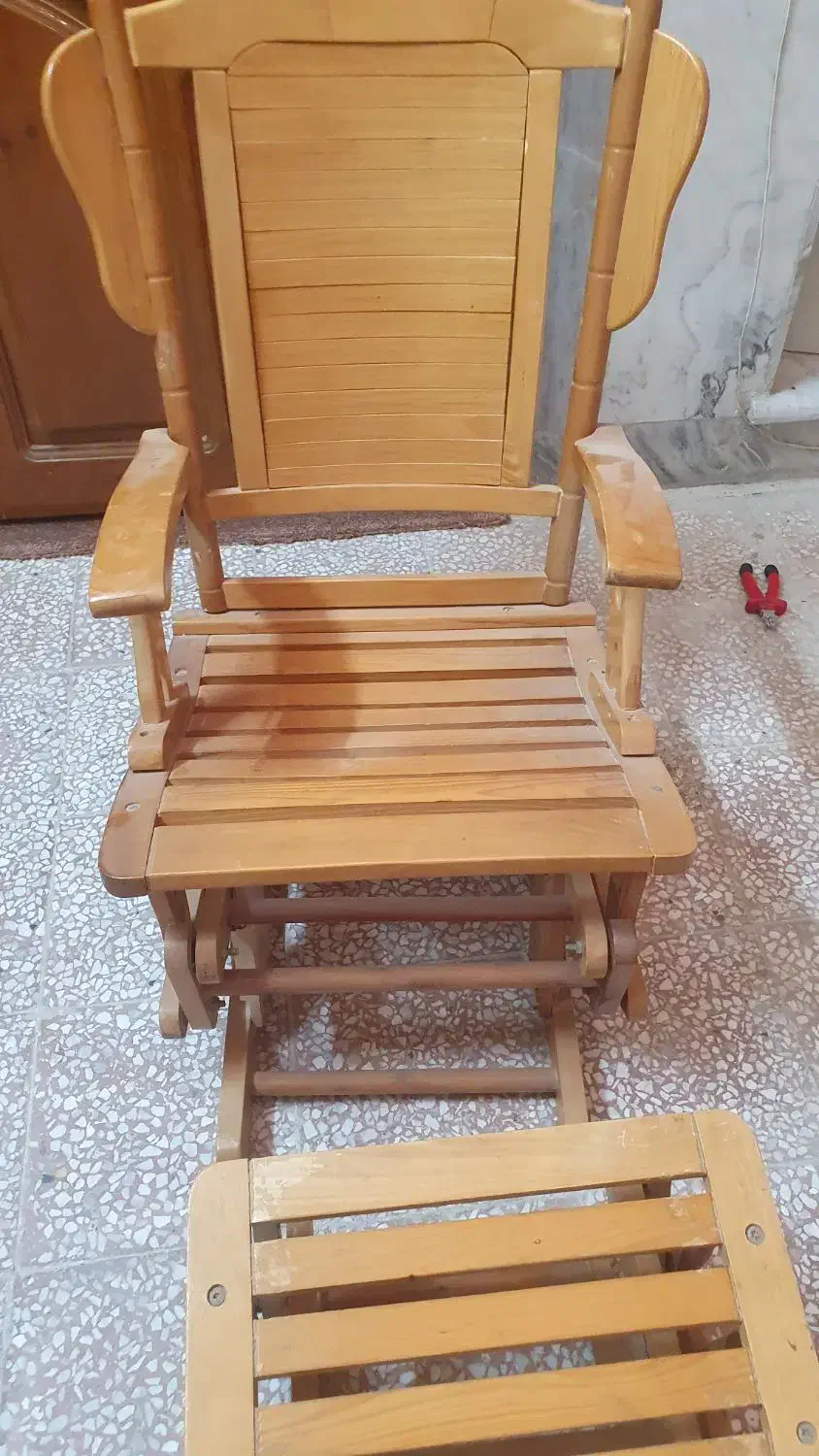 صندلی راک چوبی|صندلی و نیمکت|زاهدان, |دیوار