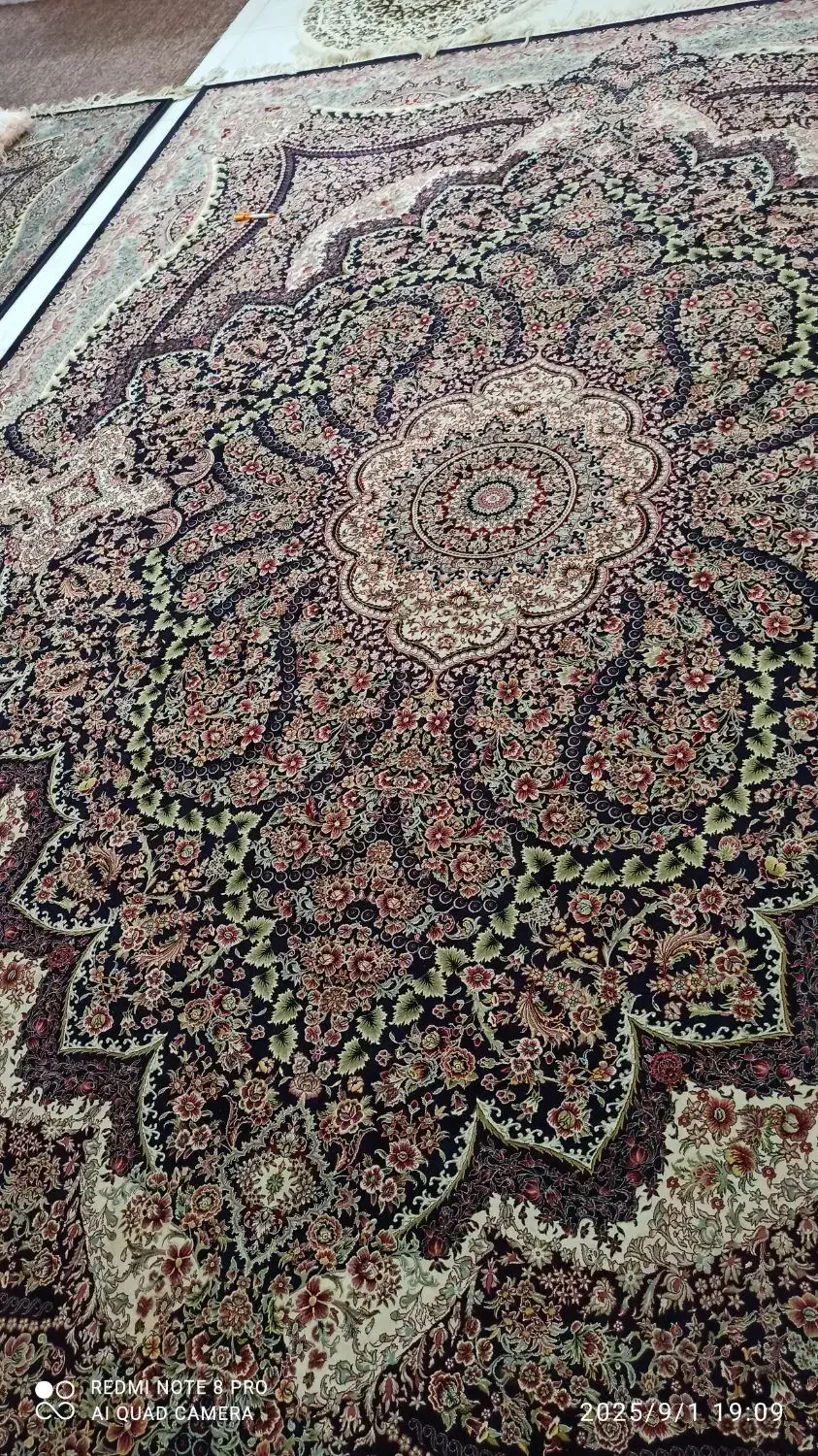 فرش ۶متری و ۱۲ متری هر دو طرح|فرش|شیراز, عادل آباد|دیوار