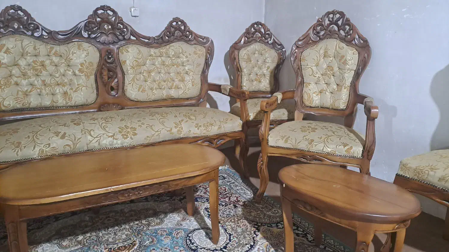 مبل سلطنتی|مبلمان خانگی و میز عسلی|خسروشاه, |دیوار