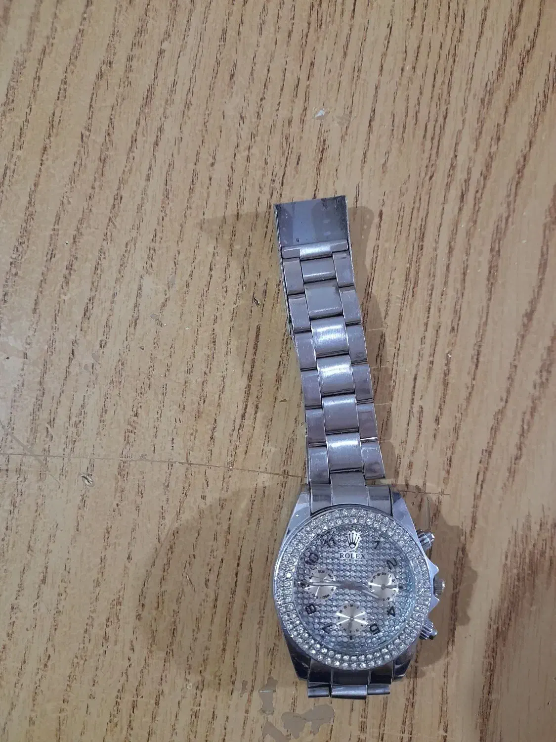 ساعت مچی|ساعت|رشت, حمیدیان|دیوار