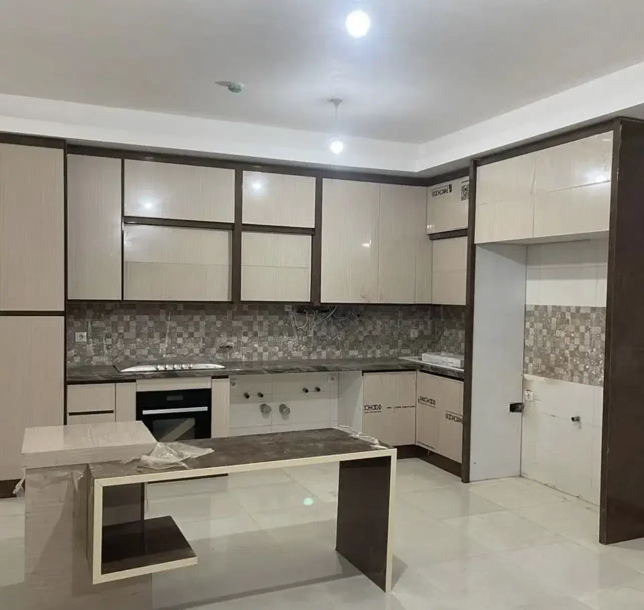 ارائە انواع مصنوعات چوبی و کابینت با بهترین قیمت|مصالح و تجهیزات ساختمان|کرج, کمالشهر|دیوار