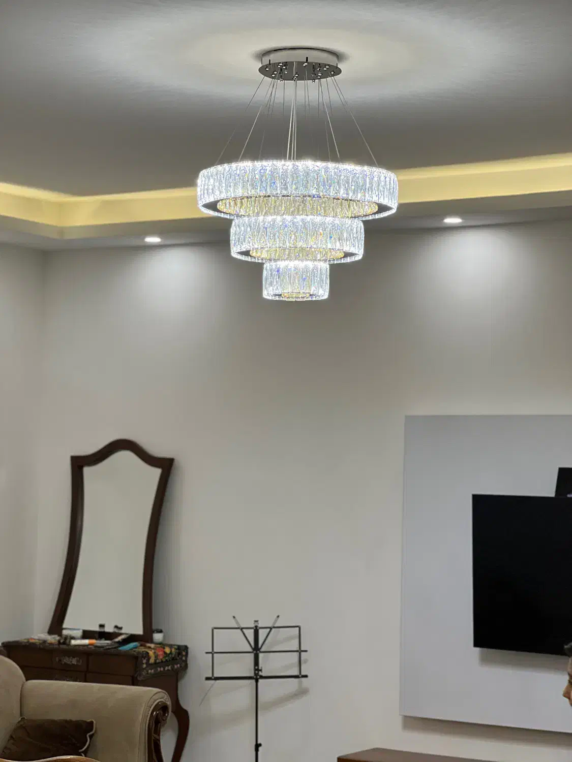 لوستر کهکشانی مدرن|لوستر و چراغ آویز|رشت, یخسازی|دیوار