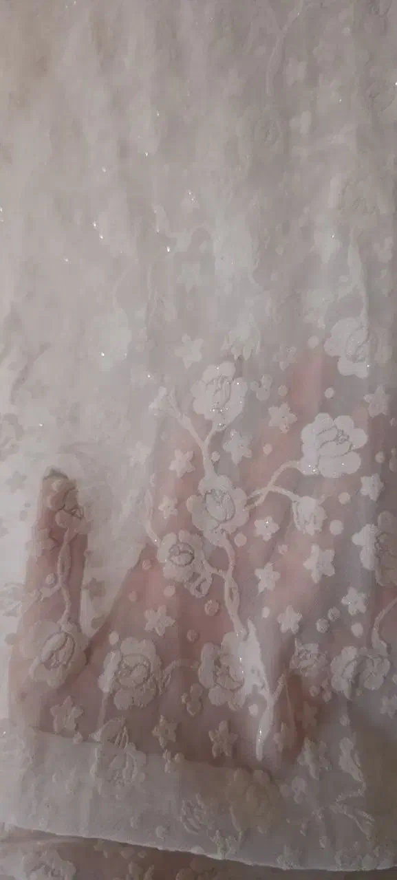 چادر سفید|لباس|کرمانشاه, |دیوار