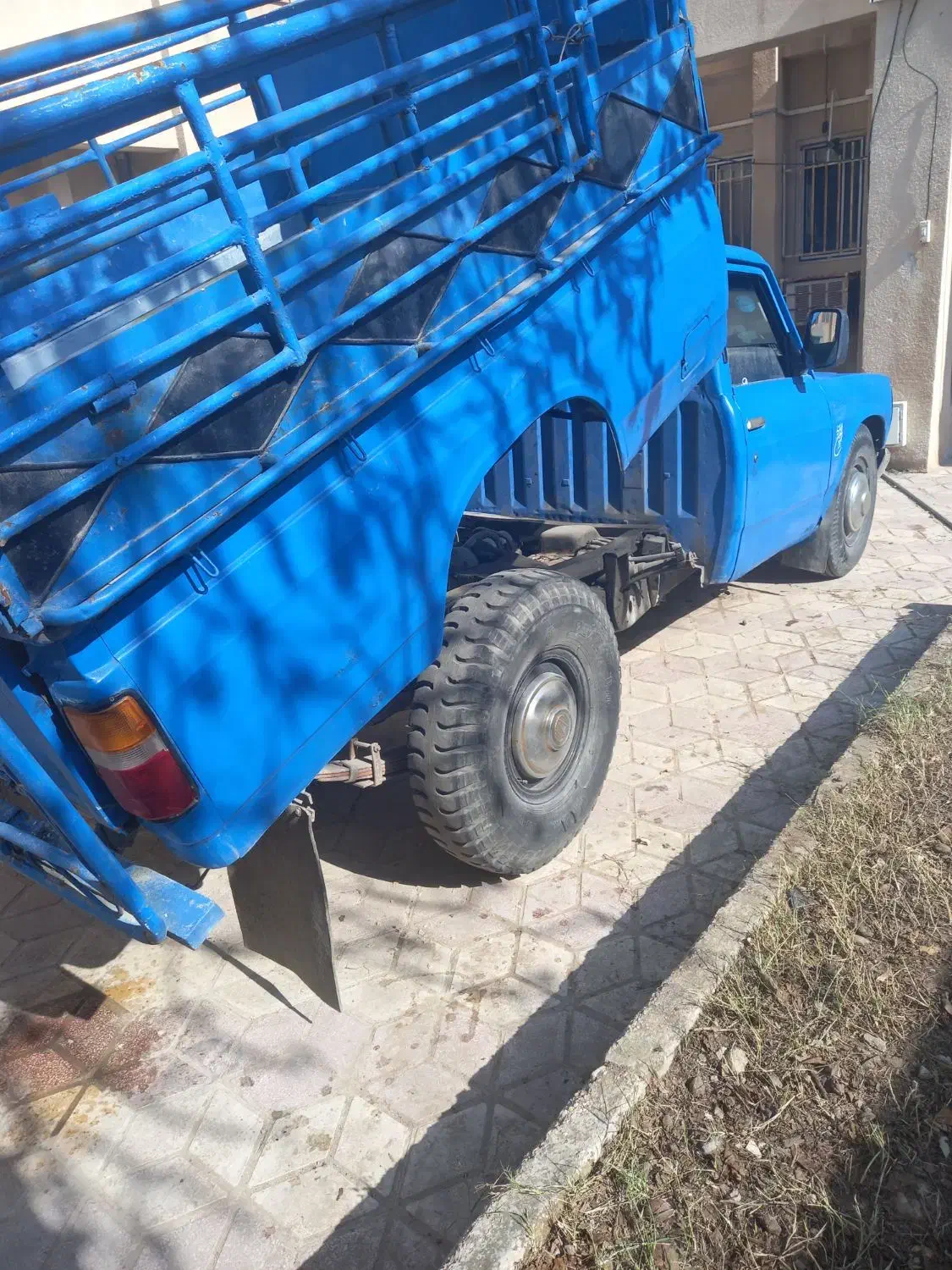 وانت نیسان زامیاد کمپریسی  مناسب گواهینامه پایه۳|خودرو سواری و وانت|بوشهر, |دیوار