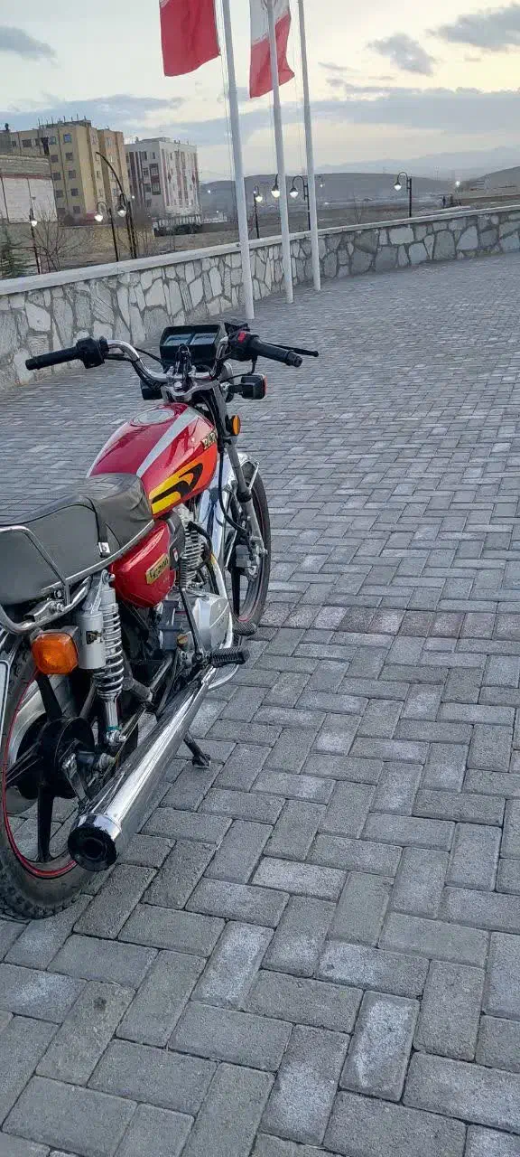 هندا پرواز 200|موتورسیکلت|مشهد, الهیه|دیوار