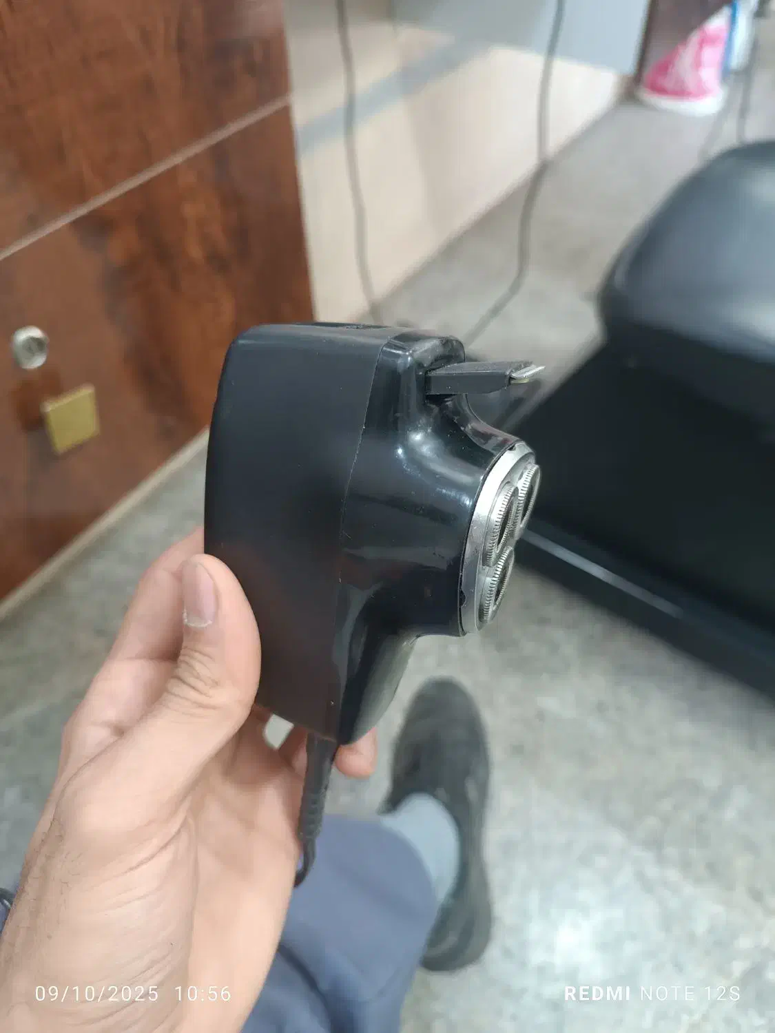 ماشین اصلاح  سه تیغ فلیپس قدیمی|آرایشی، بهداشتی، درمانی|تربت جام, جامی|دیوار