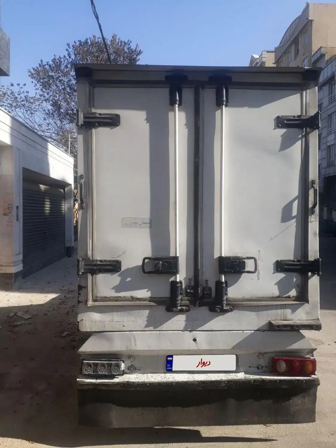 فروش نیسان یخچالدار|خودرو سواری و وانت|تهران, اسفندیاری|دیوار