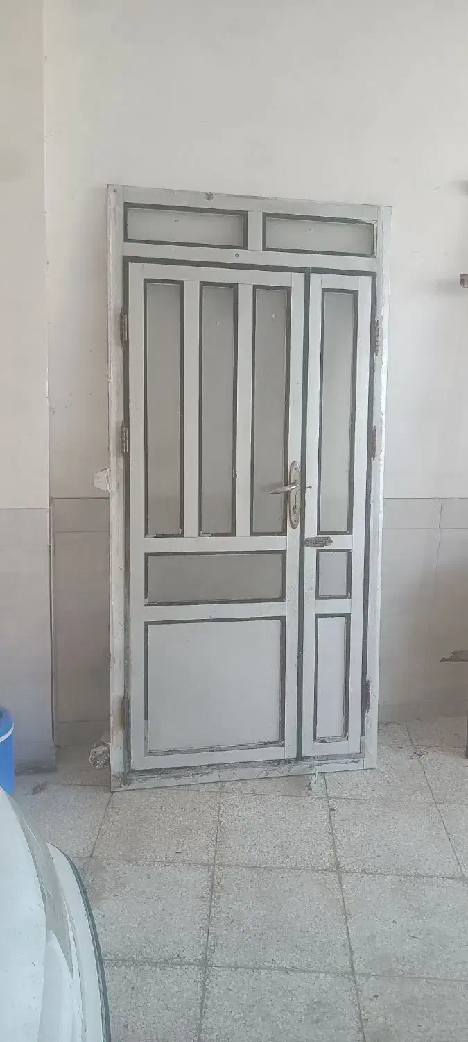 درآلمینیومی واهنی|مصالح و تجهیزات ساختمان|آق قلا, |دیوار