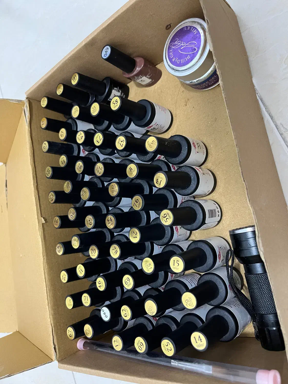 ۵۴ لاک ژل نو فقط دونه ای ۵۰|آرایشی، بهداشتی، درمانی|تهران, شهید رجایی|دیوار