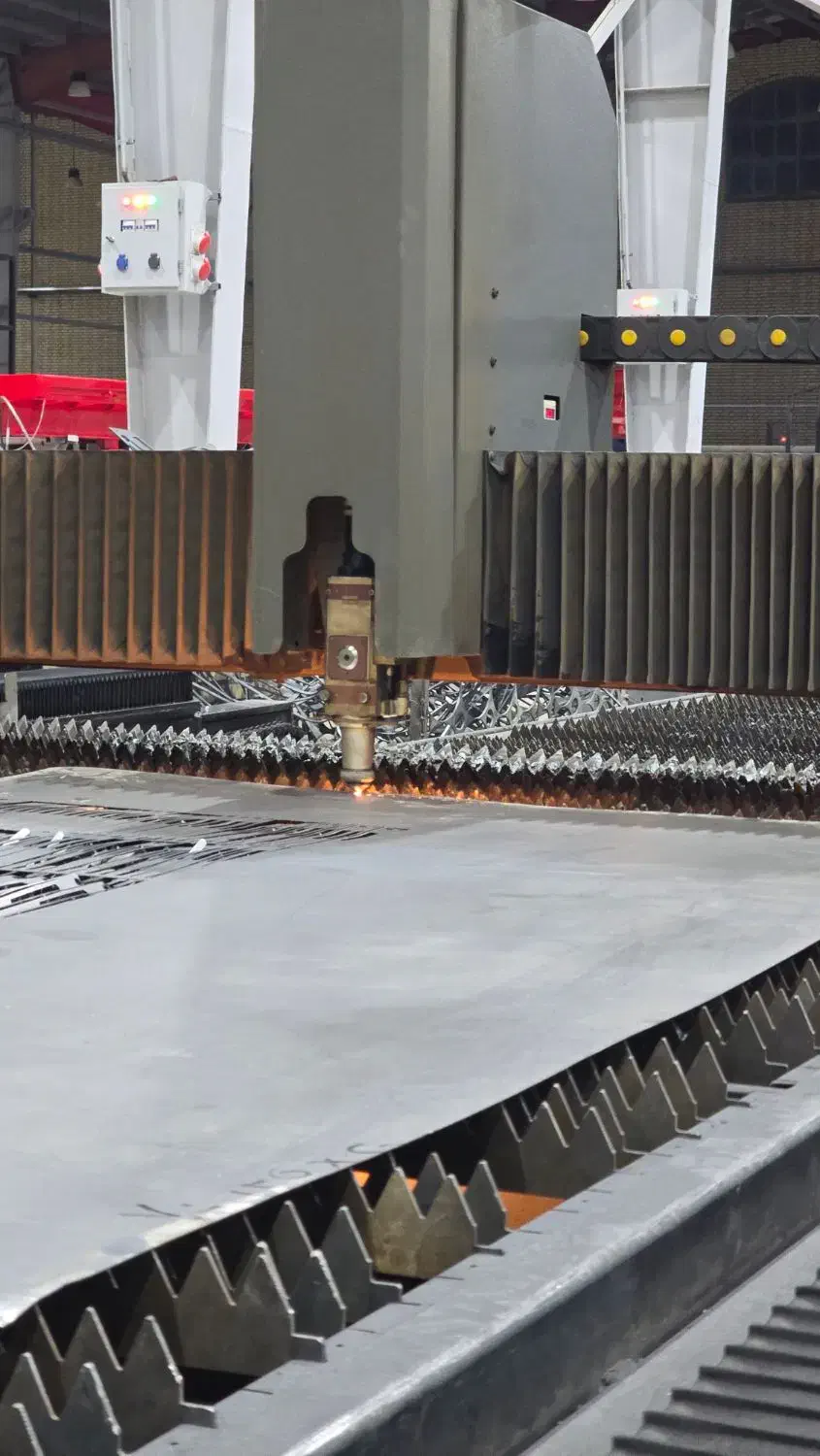 طراحی،نقشه کشی و برش با دستگاه لیزر|خدمات پیشه و مهارت|کاشان, شهرک صنعتی امیرکبیر ۲|دیوار