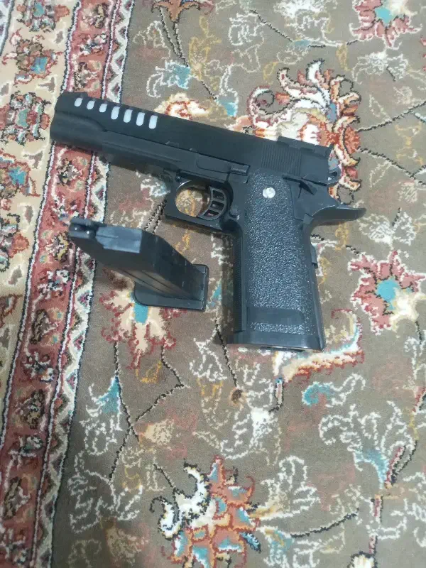 تفنگ اسباب بازی|اسباببازی|شاهینشهر, مسکن مهر|دیوار