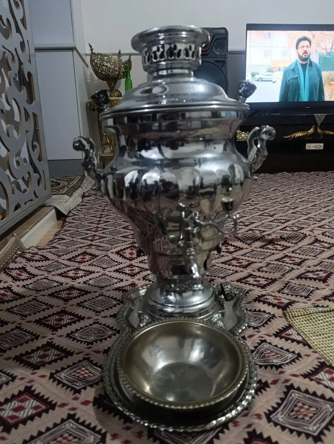 سماورنونو.|سماور، چای‌ساز، قهوه‌ساز|قم, قلعه کامکار|دیوار