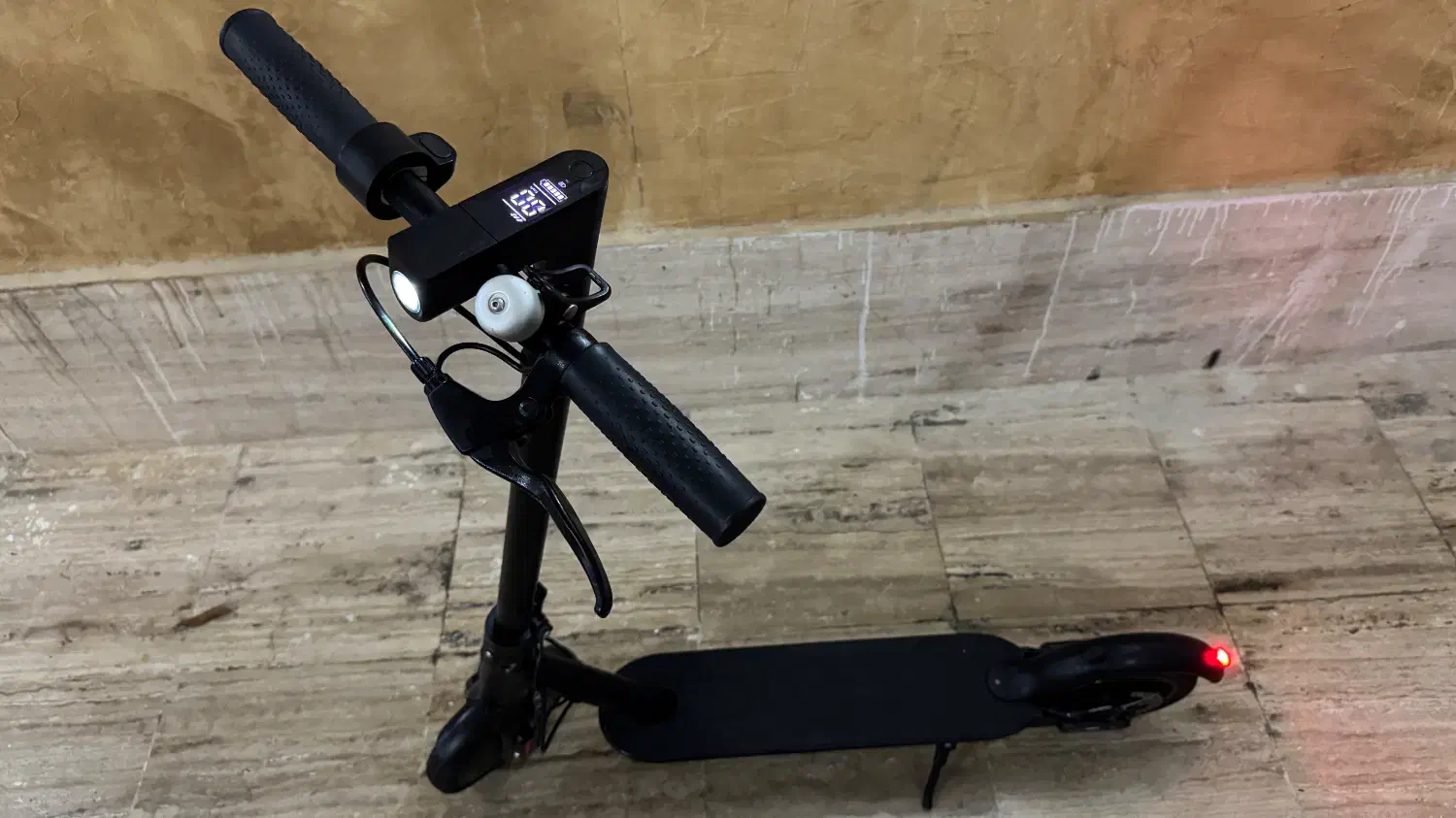 اسکوتر برقی|دوچرخه، اسکیت، اسکوتر|کیش, |دیوار