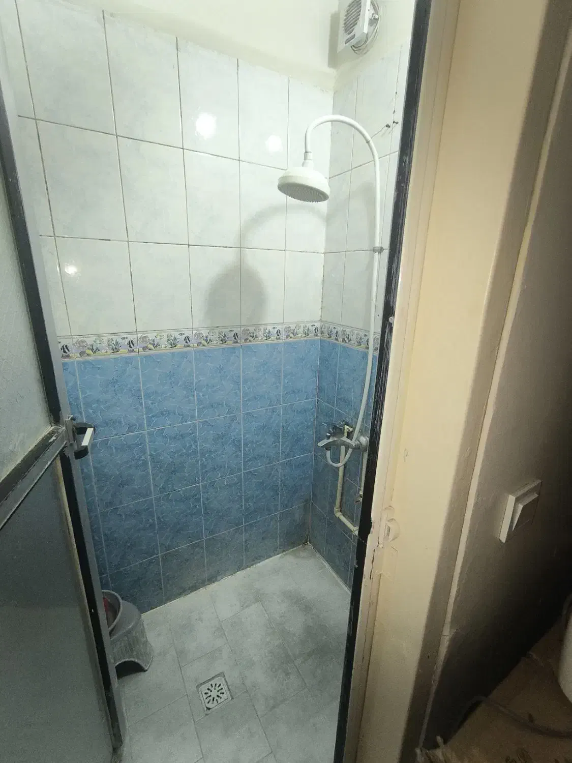 رهن و اجاره/ ۵۳ متری/سلیمانی/ طبقه اول